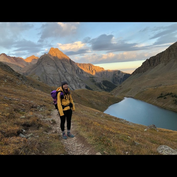 Meet your Posher, Brooke - Picture 1 of 1